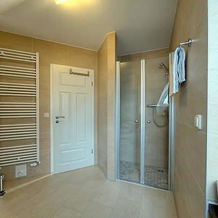 Carpe Diem, Fw 9 Apartment *